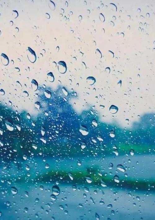 下雨天适合发什么样的朋友圈句子？如何表达雨天的情感？